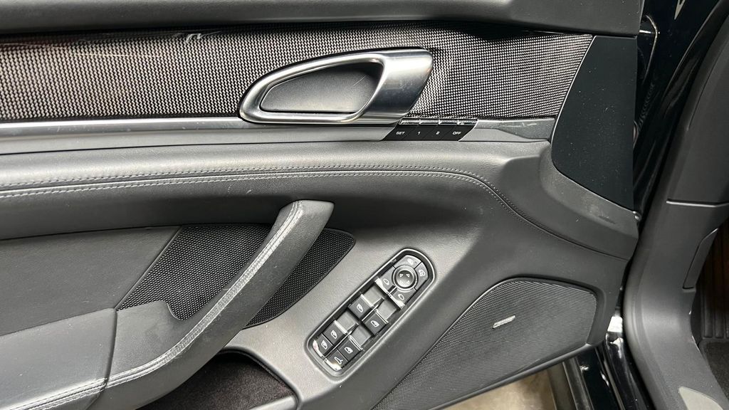 Porsche Panamera 2013