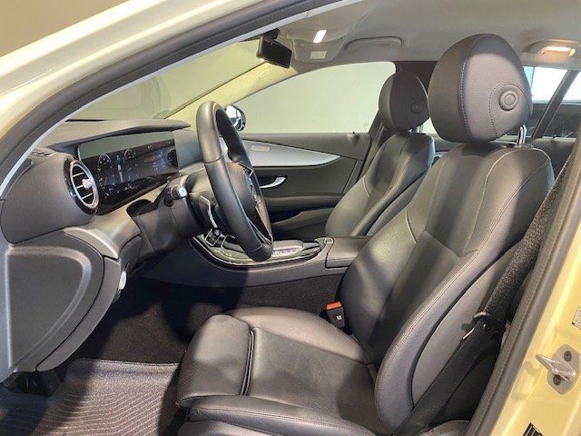 Mercedes-Benz E 220 2023