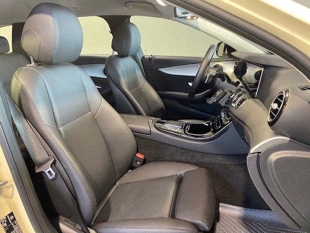 Mercedes-Benz E 220 2023