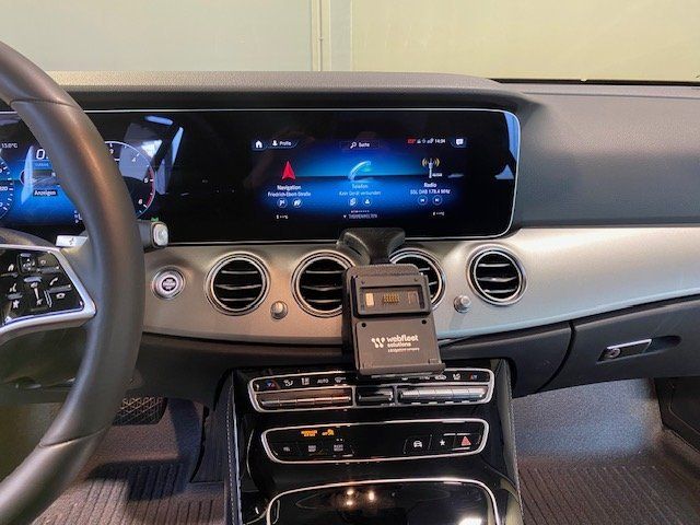 Mercedes-Benz E 220 2023