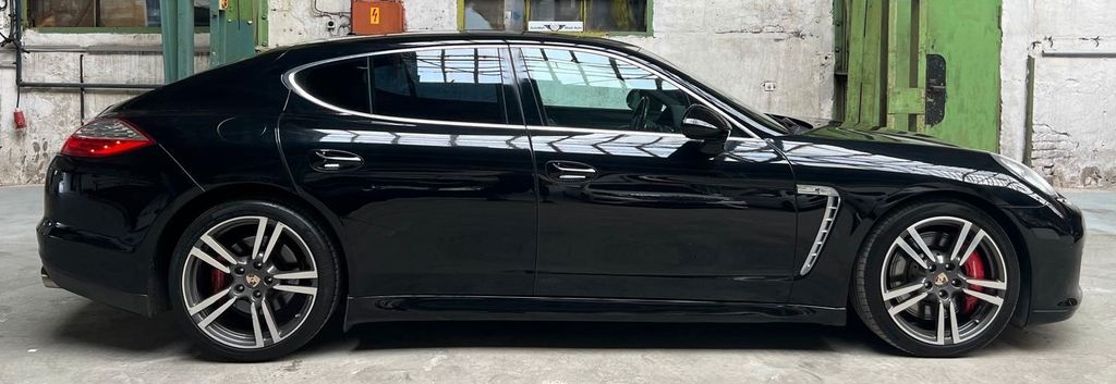 Porsche Panamera 2013