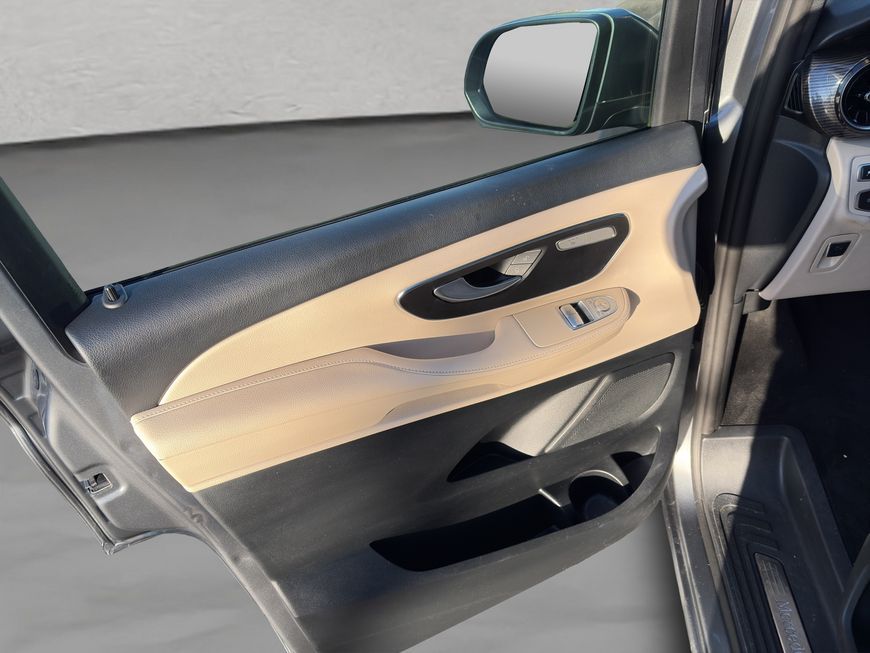 Mercedes-Benz EQV 2021