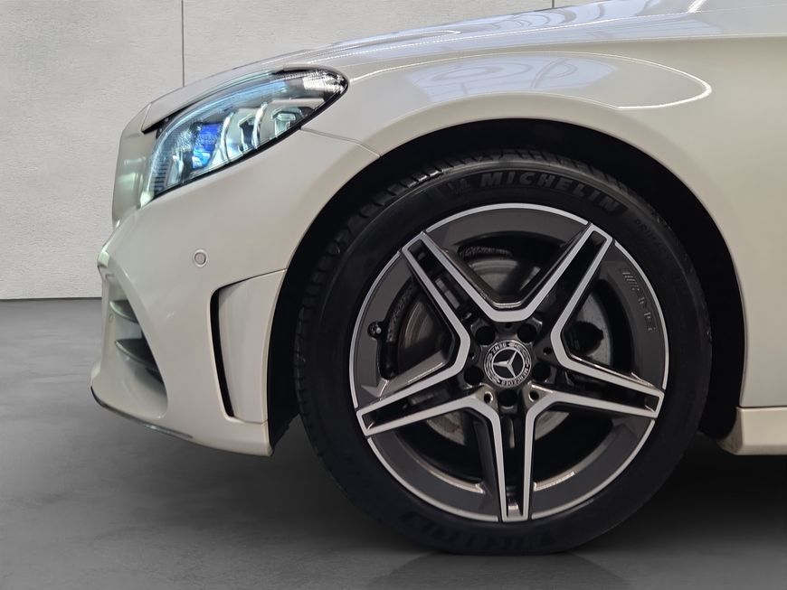 Mercedes-Benz C 300 2021