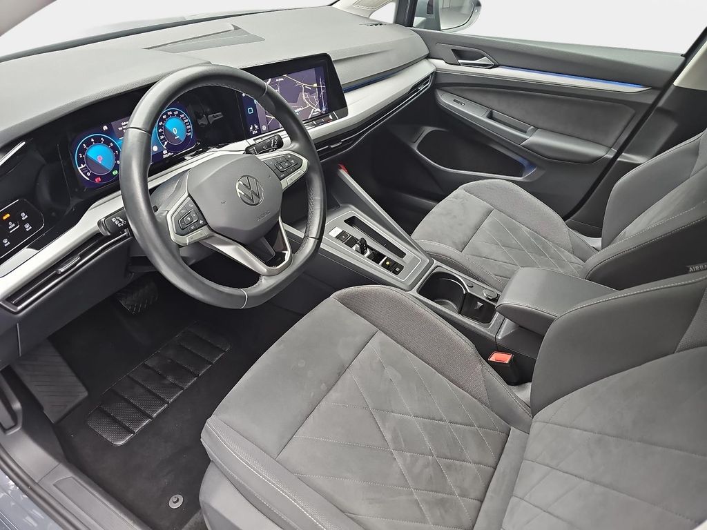 Volkswagen Golf 2024