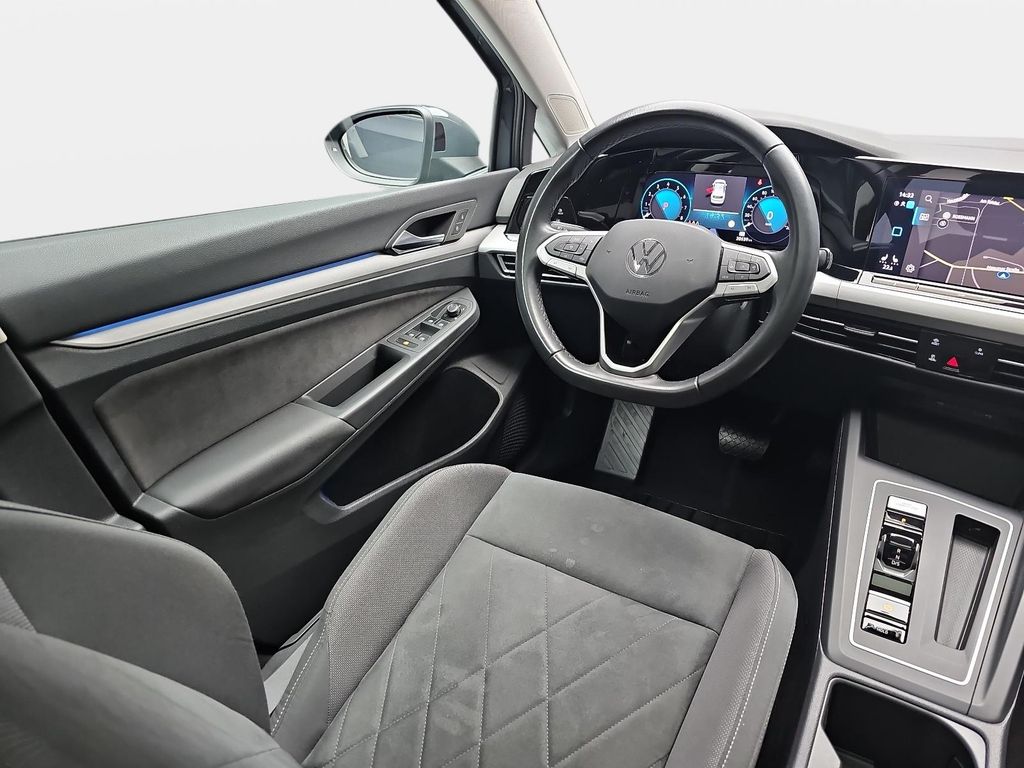 Volkswagen Golf 2024