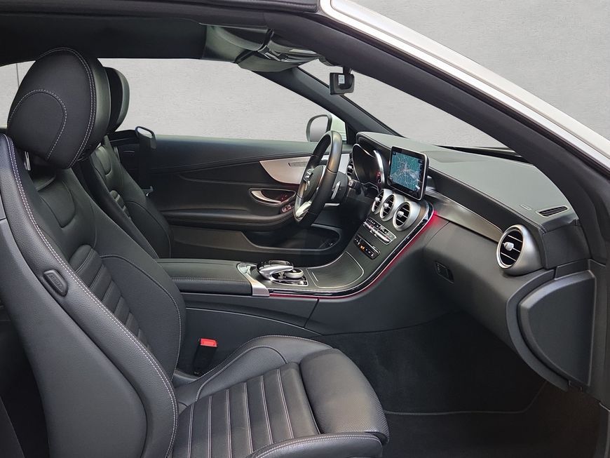 Mercedes-Benz C 300 2021