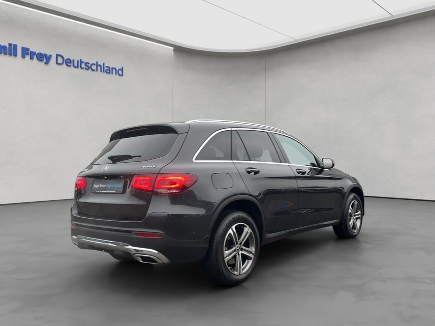 Mercedes-Benz GLC 300 2021