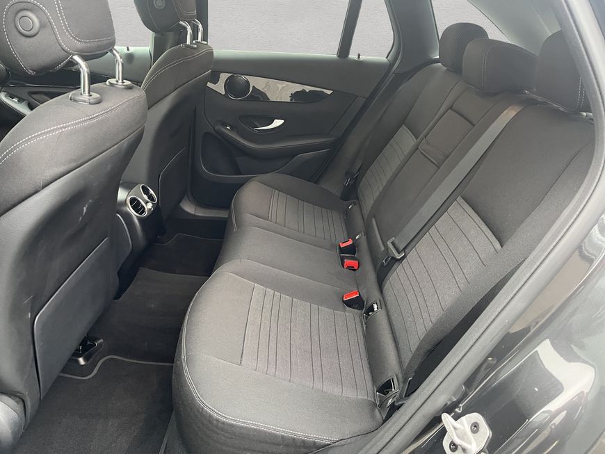 Mercedes-Benz GLC 300 2021