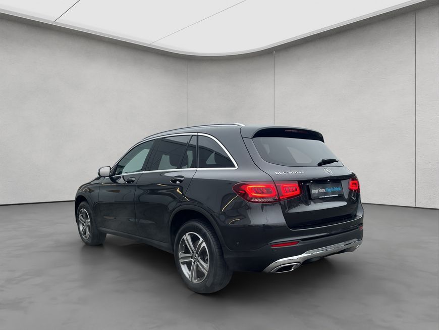 Mercedes-Benz GLC 300 2021