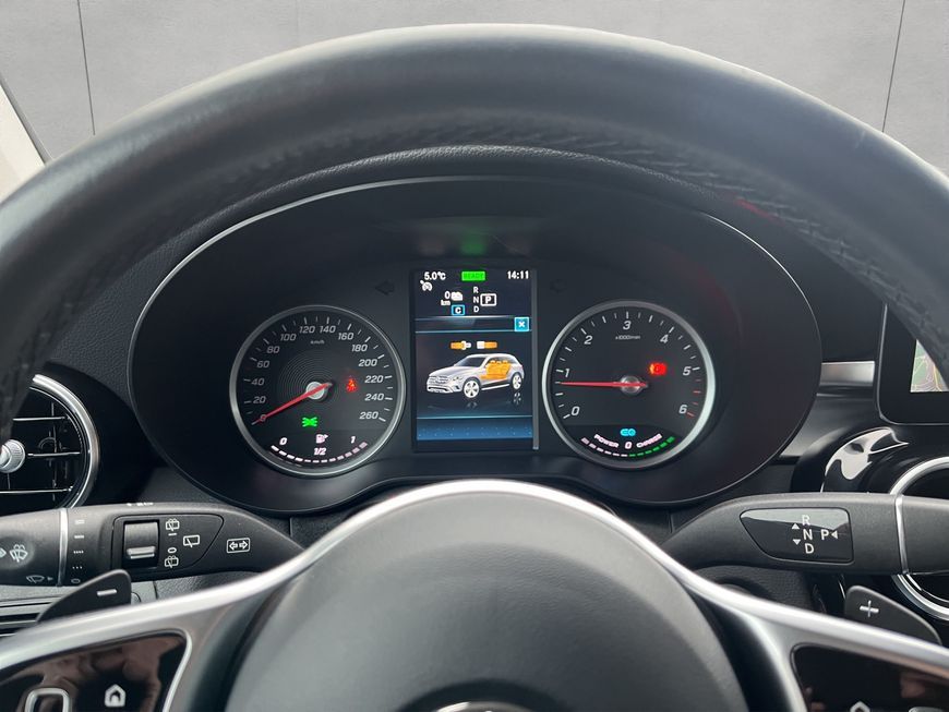 Mercedes-Benz GLC 300 2021