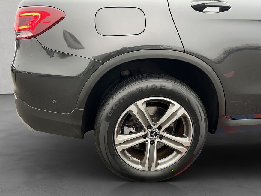 Mercedes-Benz GLC 300 2021