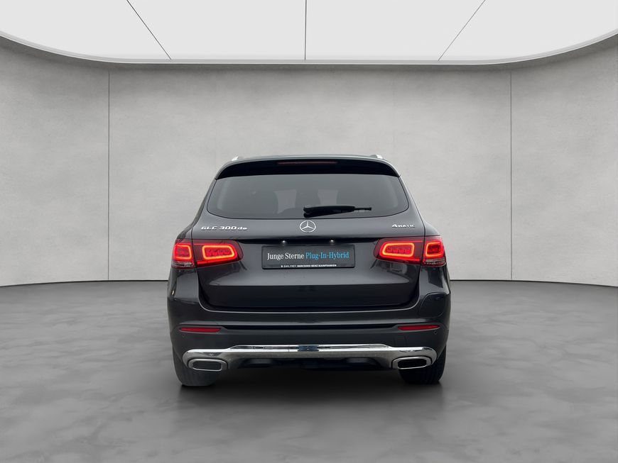 Mercedes-Benz GLC 300 2021