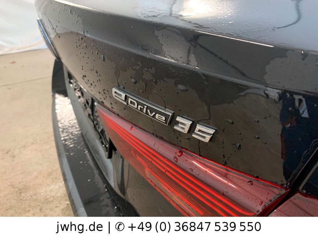 BMW i4 2025