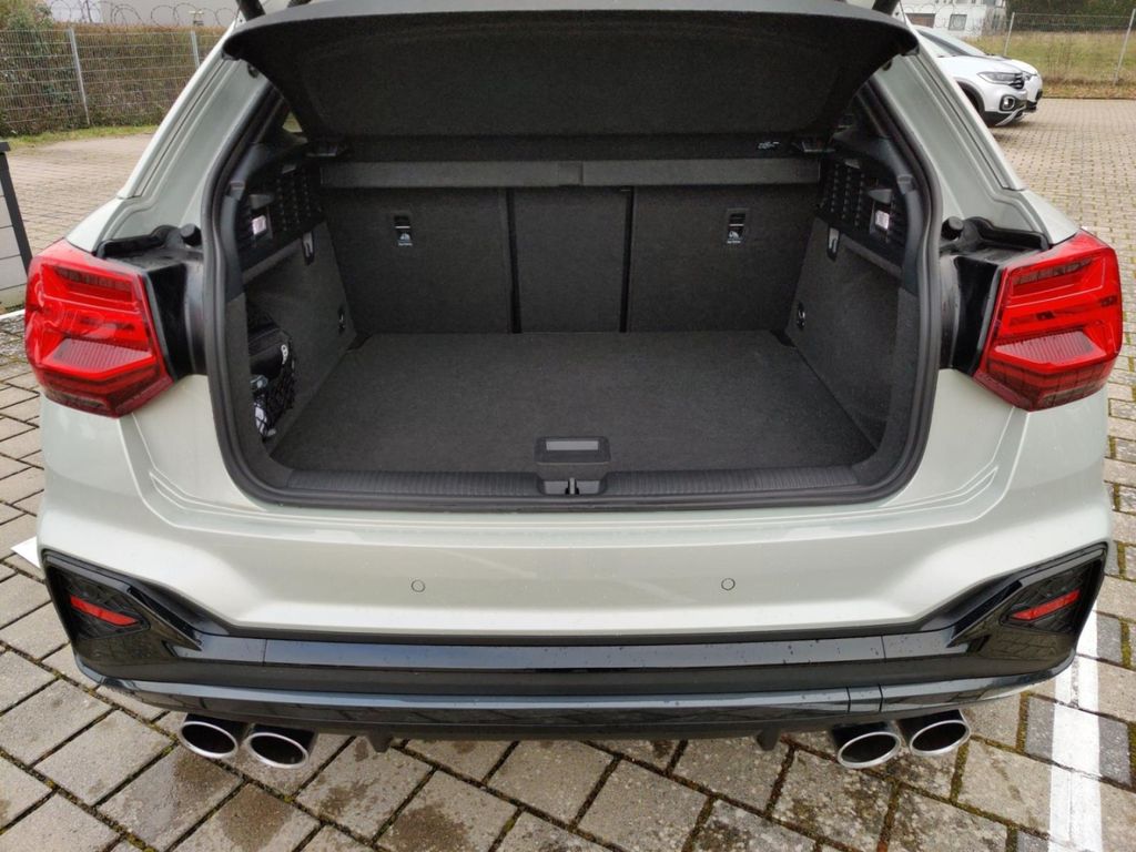 Audi SQ2 2023