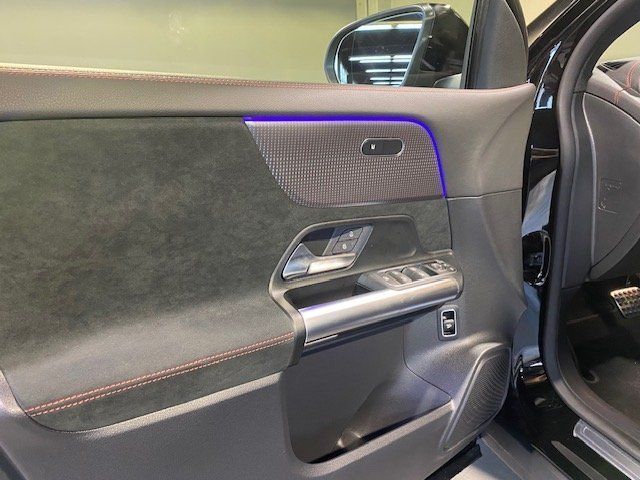 Mercedes-Benz EQA 2023