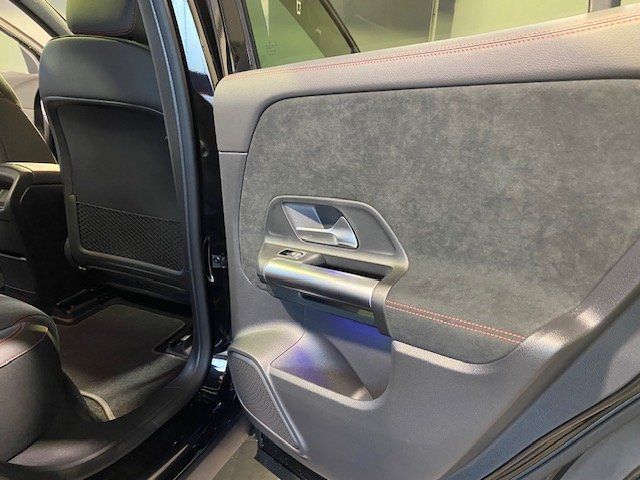 Mercedes-Benz EQA 2023