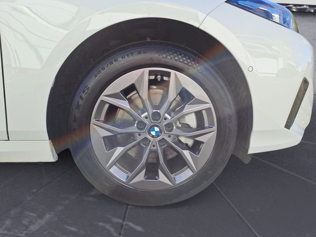 BMW 120 2024