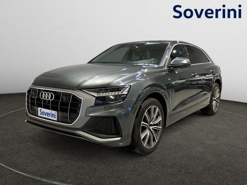 Audi Q8 2022