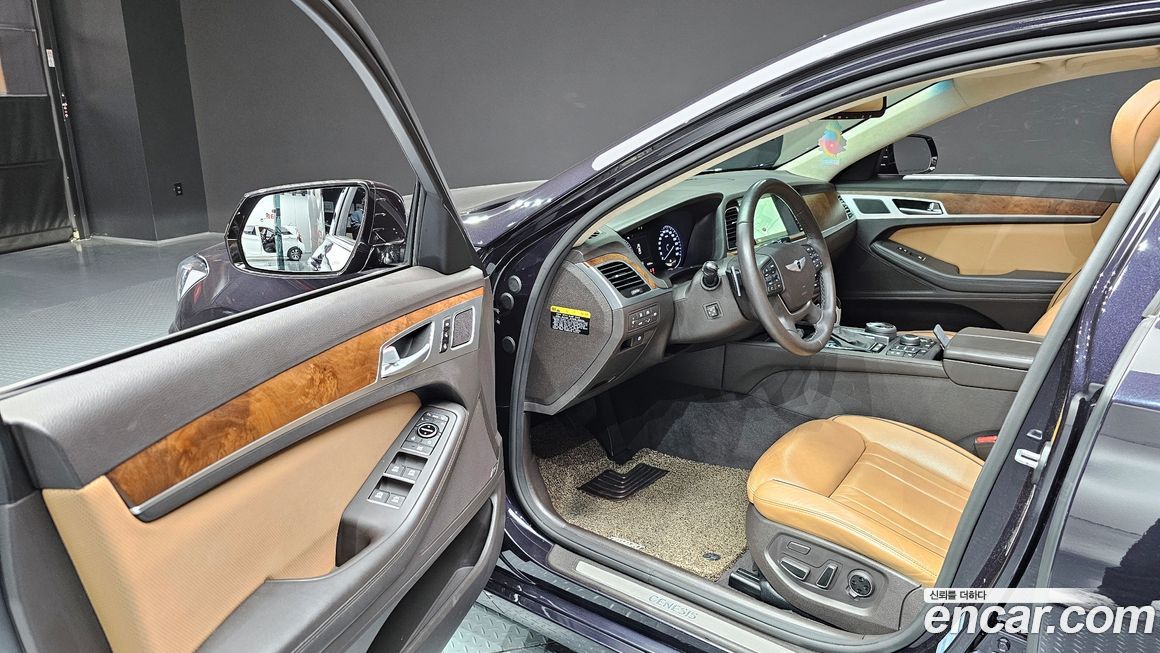 Hyundai Genesis 2016