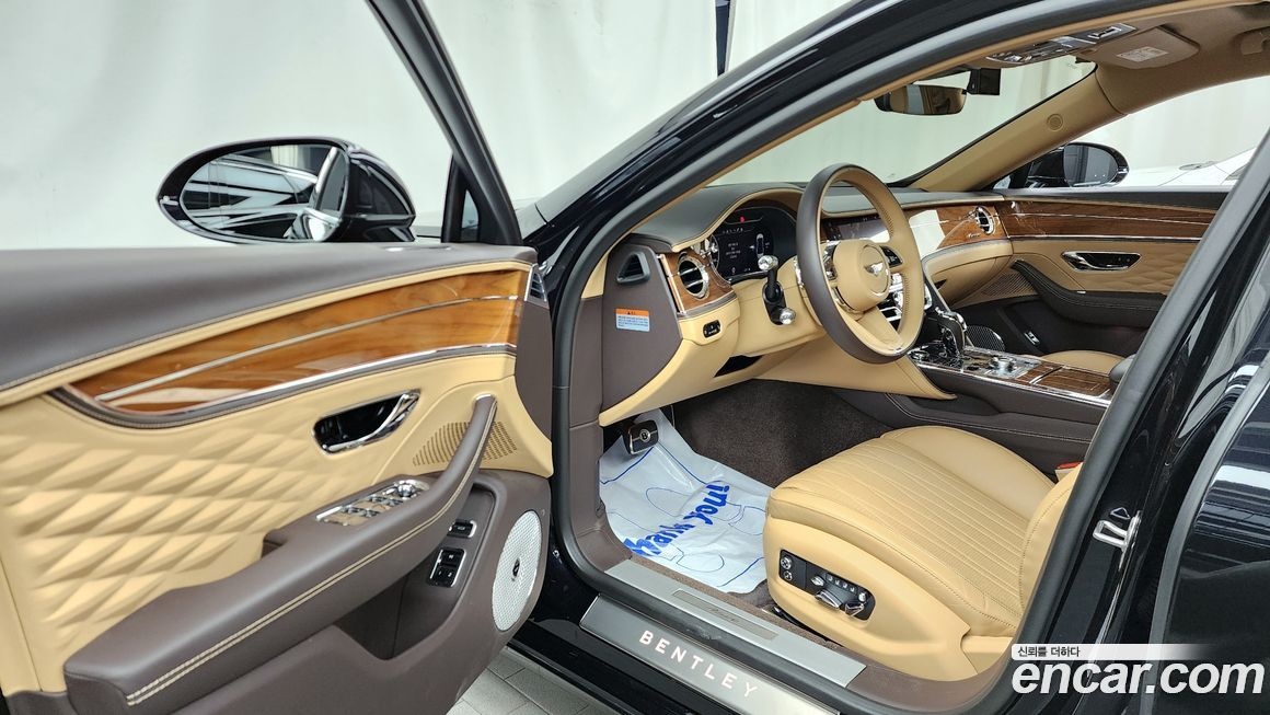 Bentley Flying Spur 2023