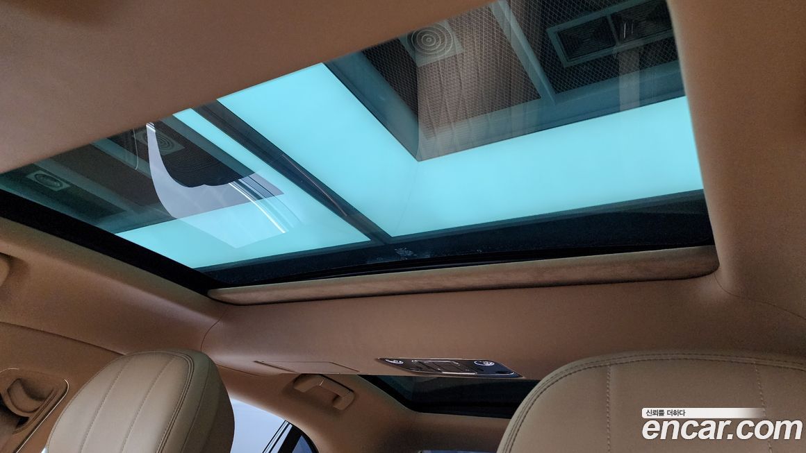 Bentley Flying Spur 2023