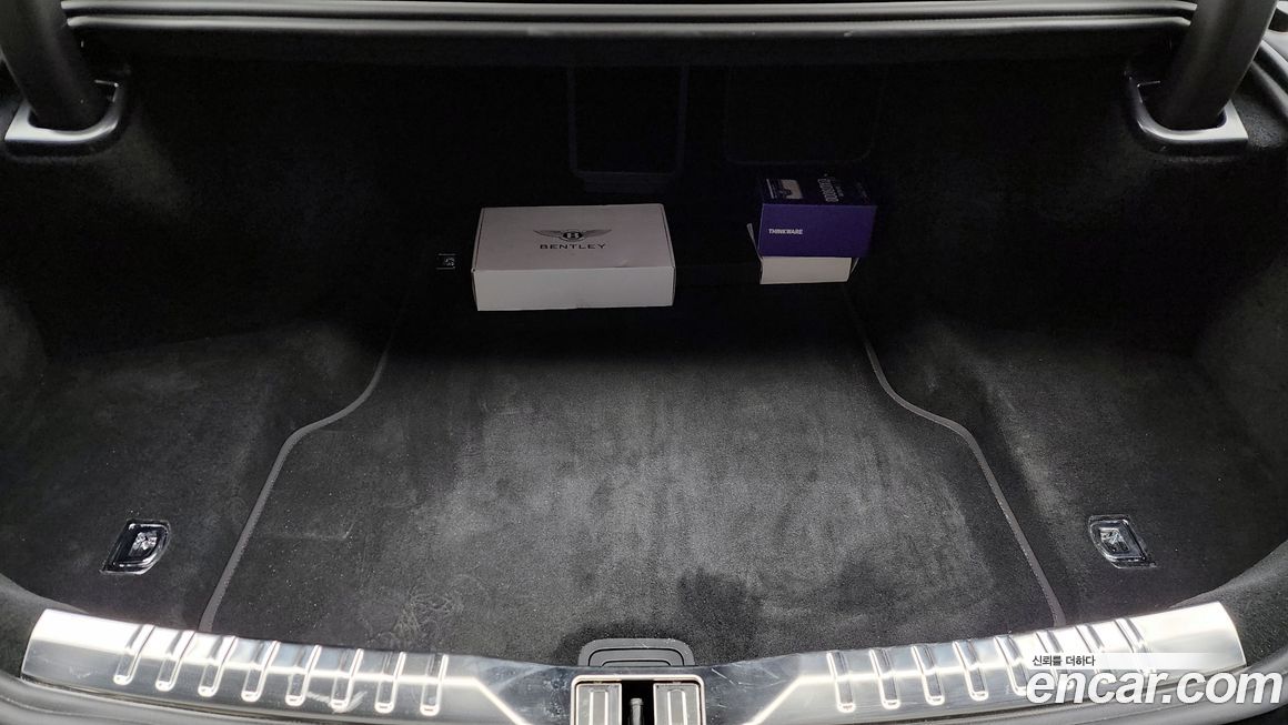 Bentley Flying Spur 2023