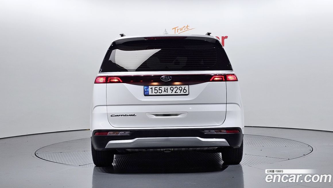 Kia Canival 2021
