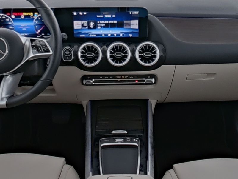 Mercedes-Benz GLA 220 2024