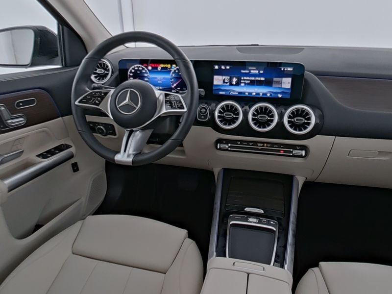 Mercedes-Benz GLA 220 2024