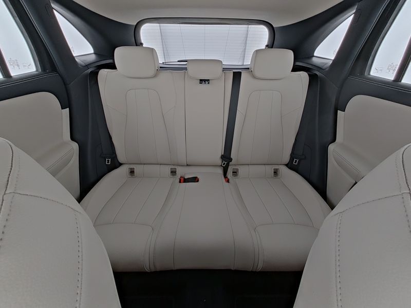 Mercedes-Benz GLA 220 2024