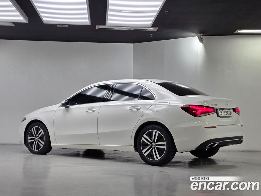 Mercedes-Benz A-Class 2021