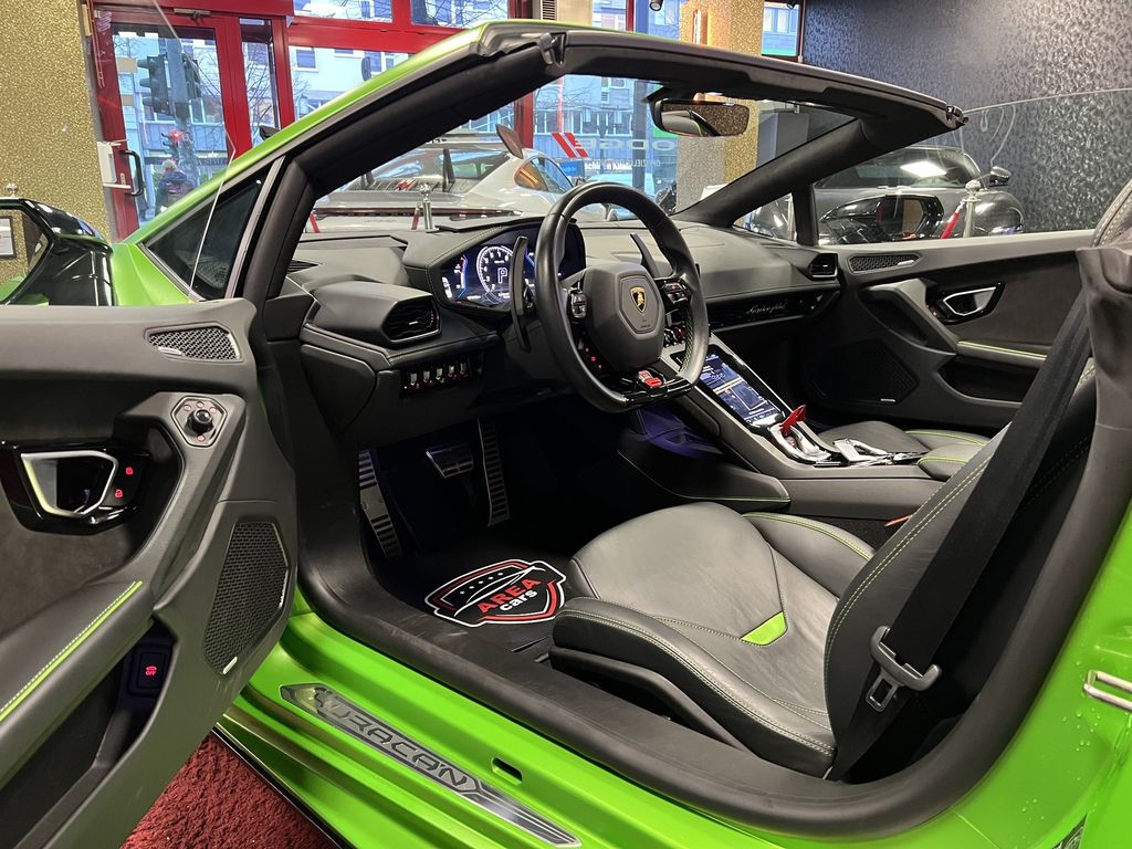 Lamborghini Huracán 2021