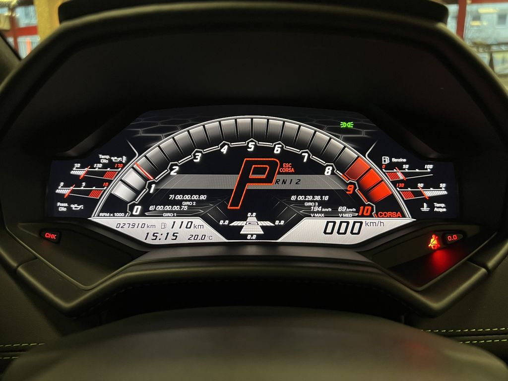 Lamborghini Huracán 2021