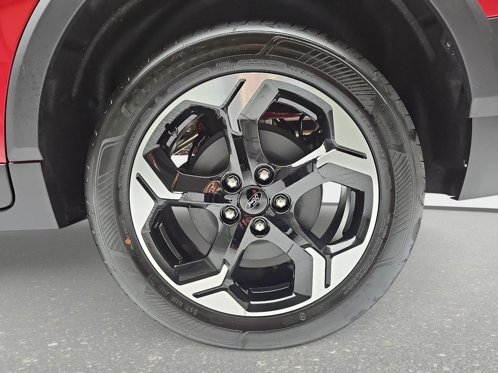 Ford Tourneo Courier 2025