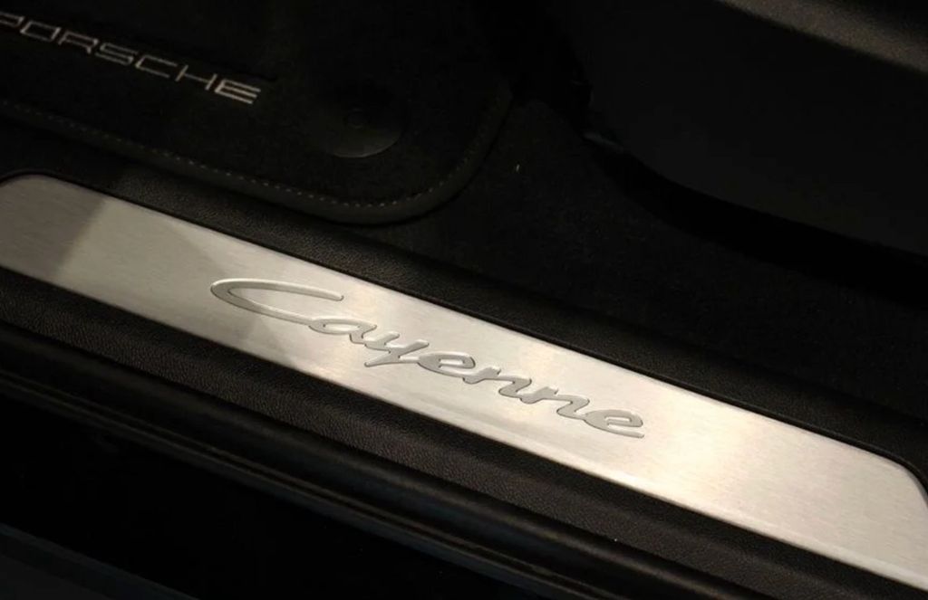Porsche Cayenne 2025