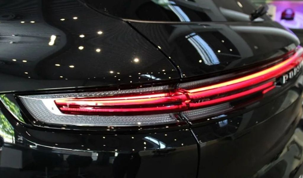 Porsche Cayenne 2025