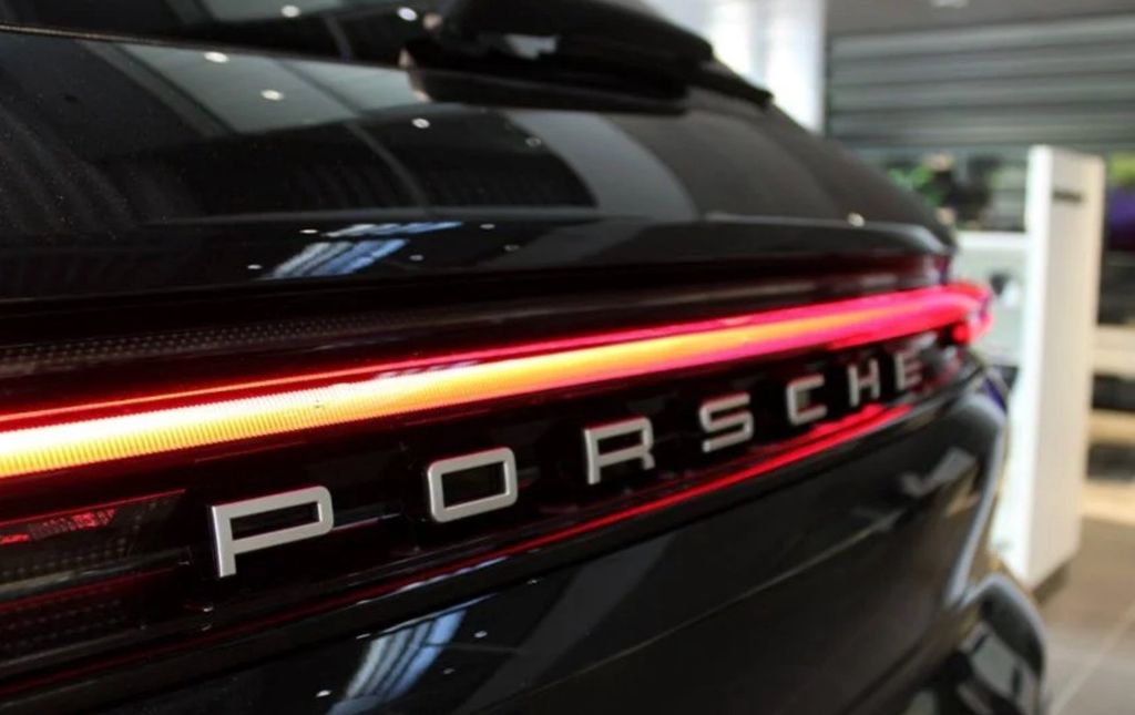 Porsche Cayenne 2025