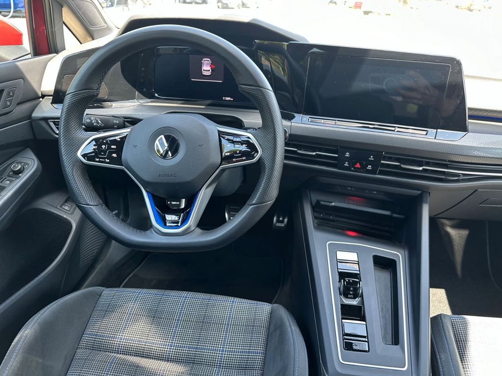 Volkswagen Golf 2022