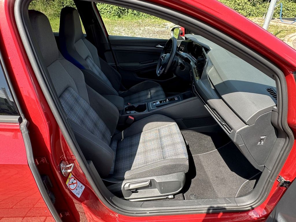 Volkswagen Golf 2022