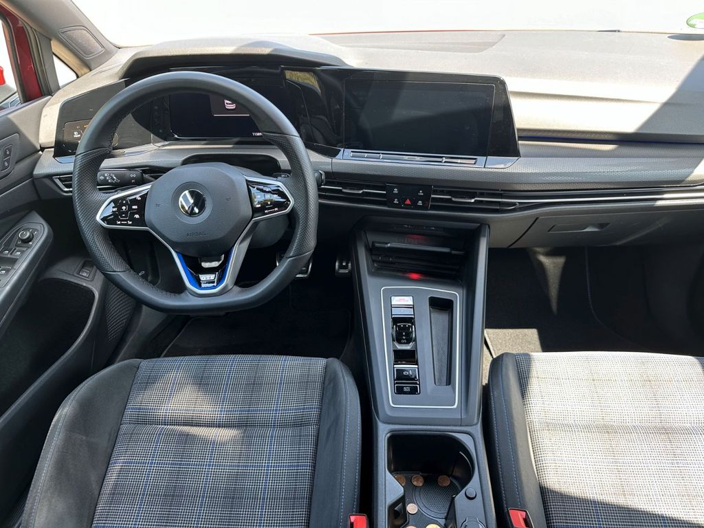 Volkswagen Golf 2022