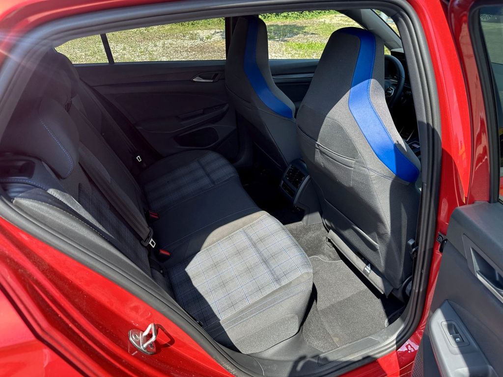 Volkswagen Golf 2022