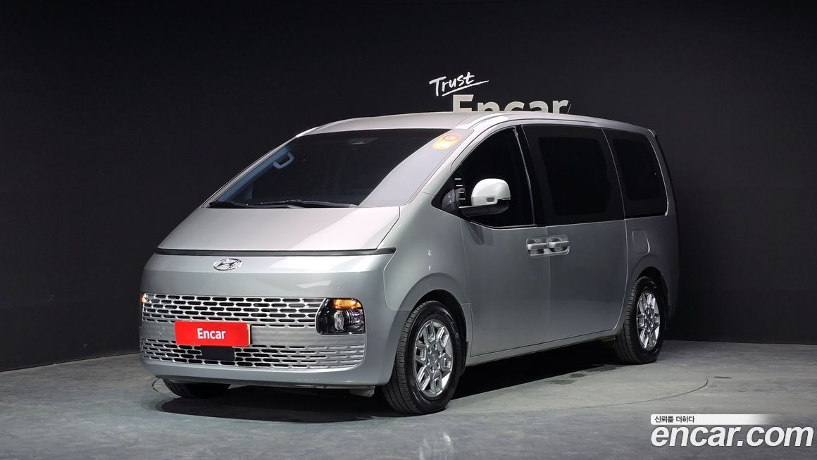 Hyundai Staria 2022