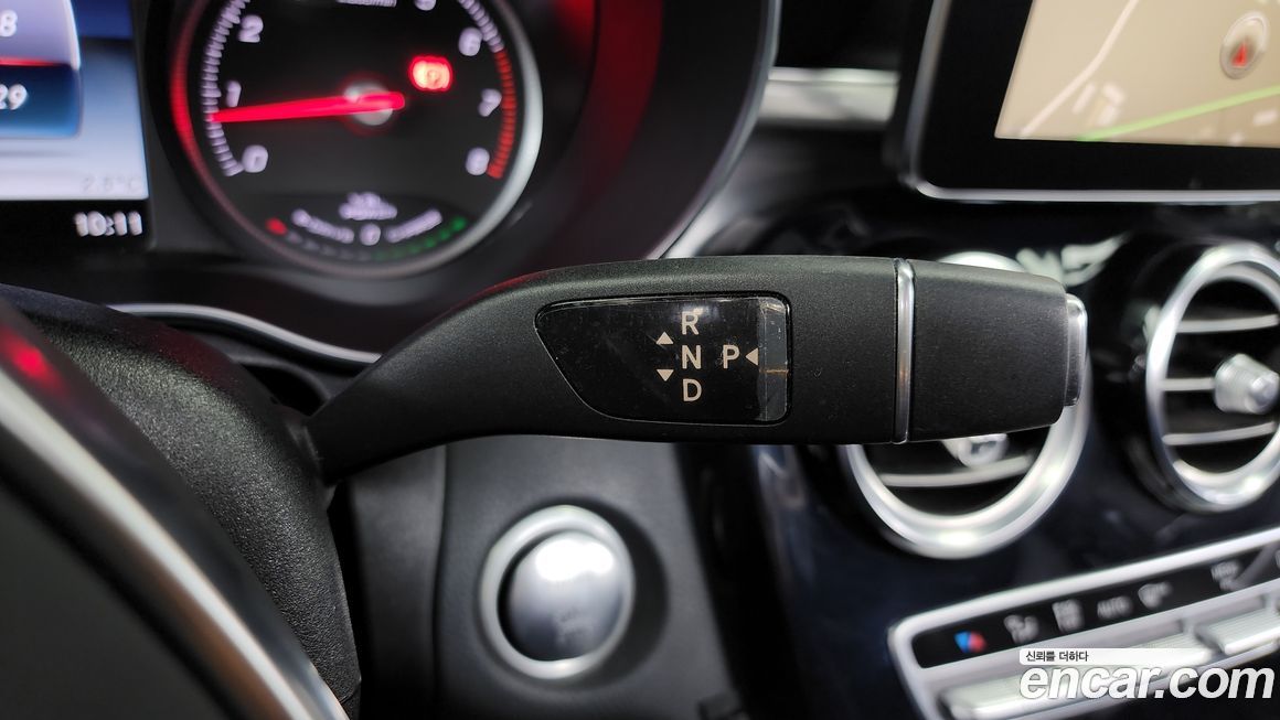 Mercedes-Benz C-Class 2018