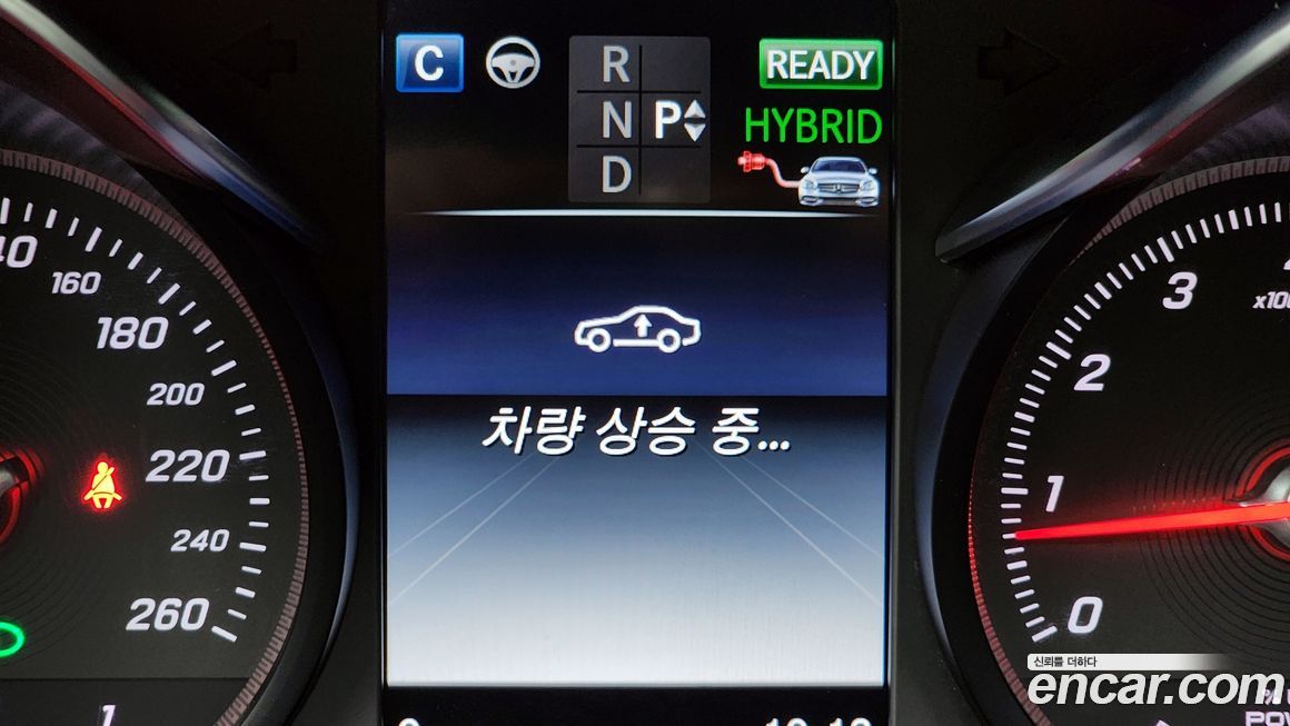 Mercedes-Benz C-Class 2018