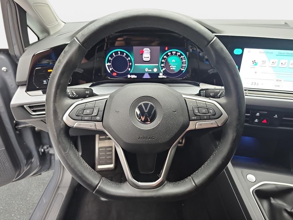 Volkswagen Golf 2023