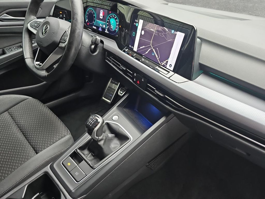 Volkswagen Golf 2023