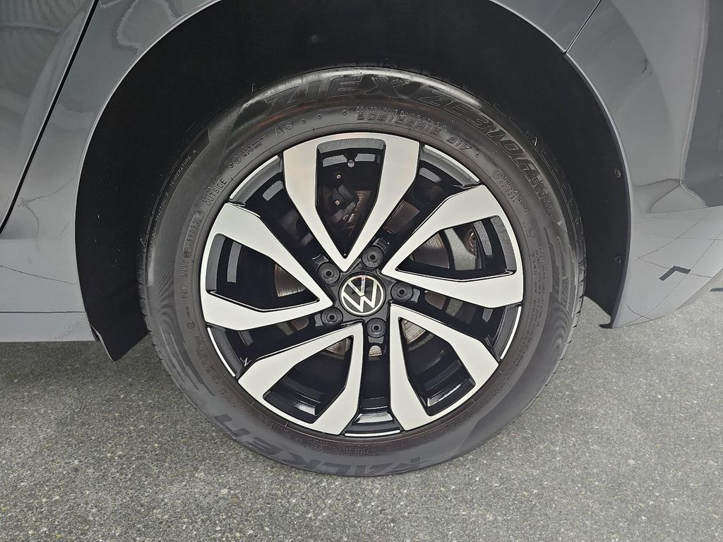 Volkswagen Golf 2023