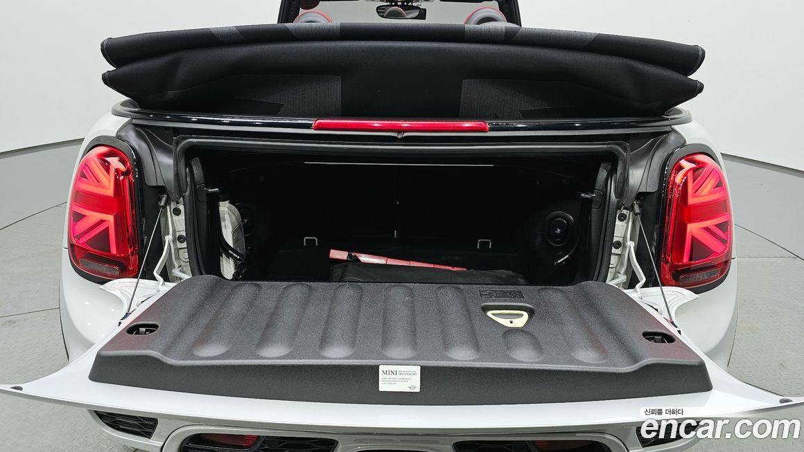 Mini Cooper Convertible 2019