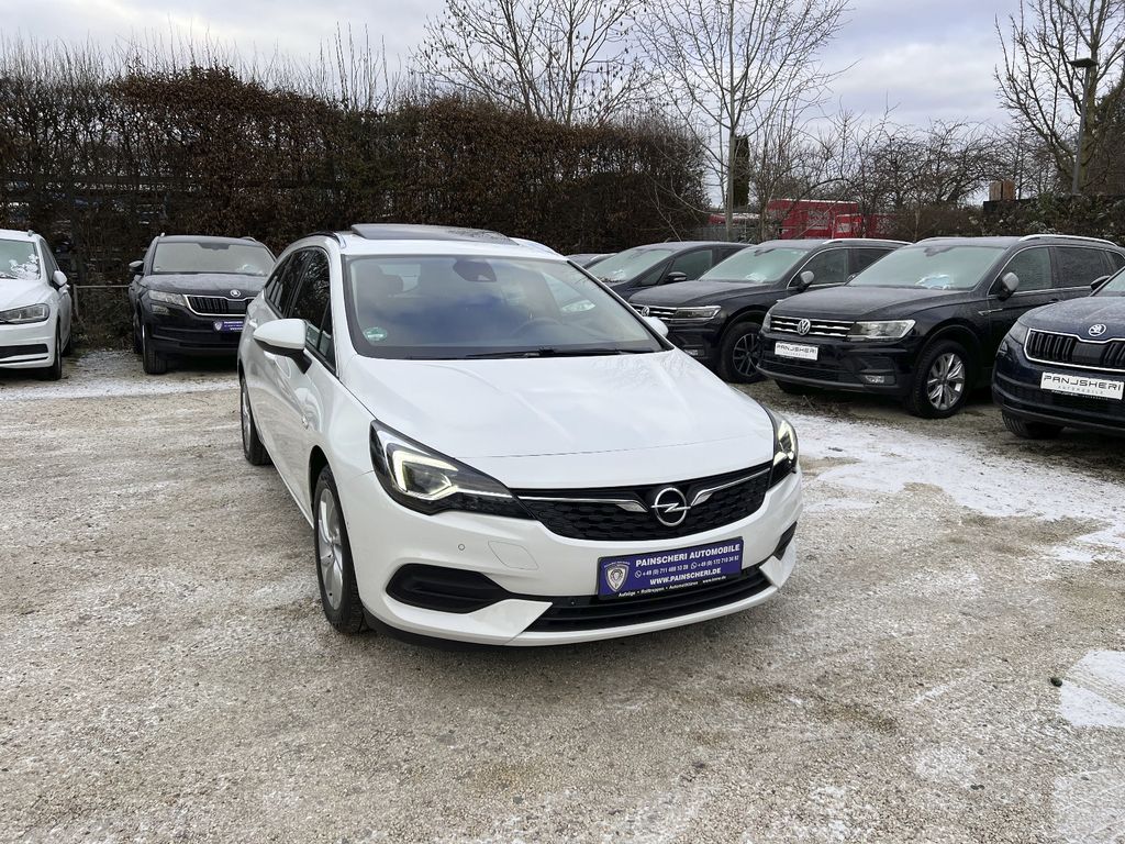 Opel Astra 2021