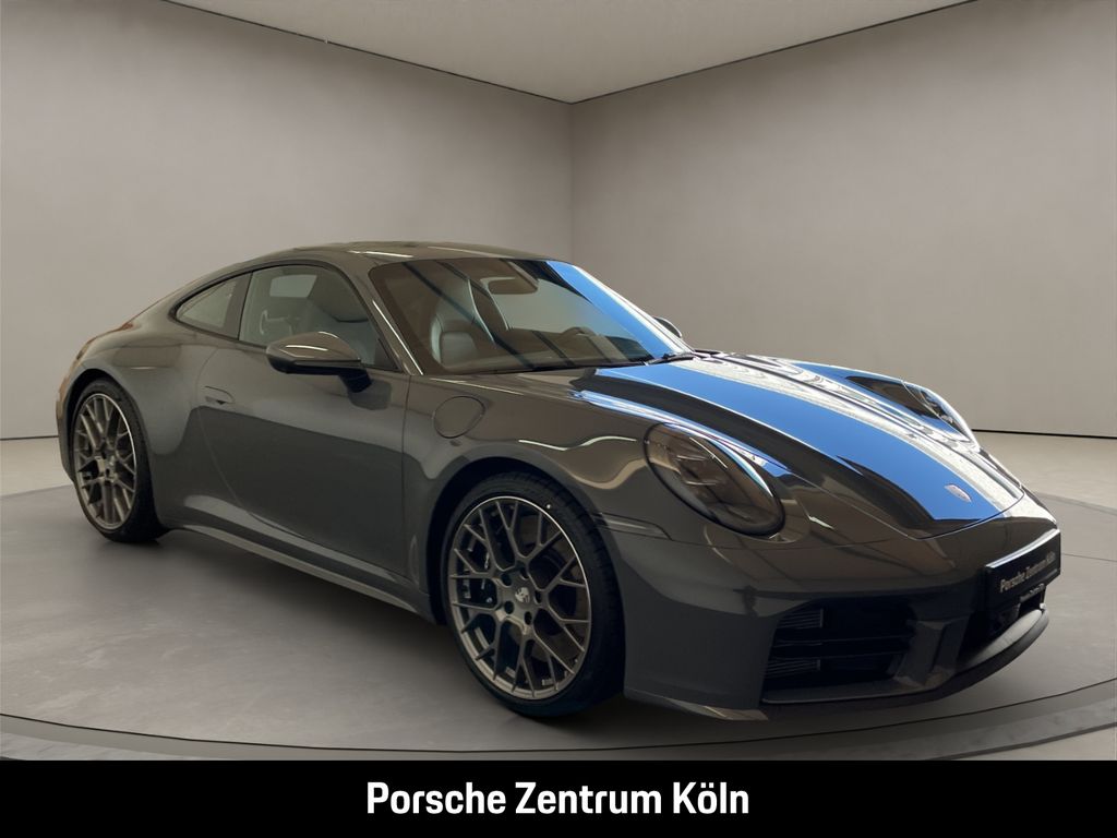 Porsche 992 2025